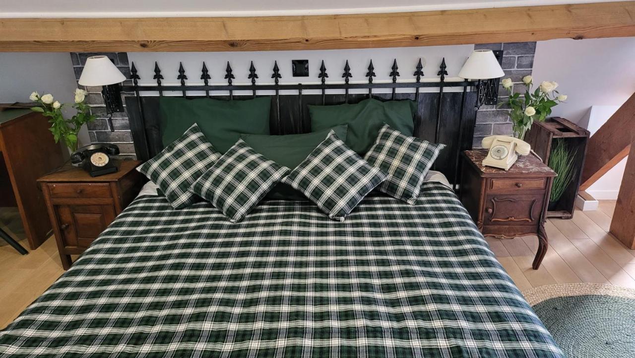 The View Bed & Breakfast Живерни Екстериор снимка